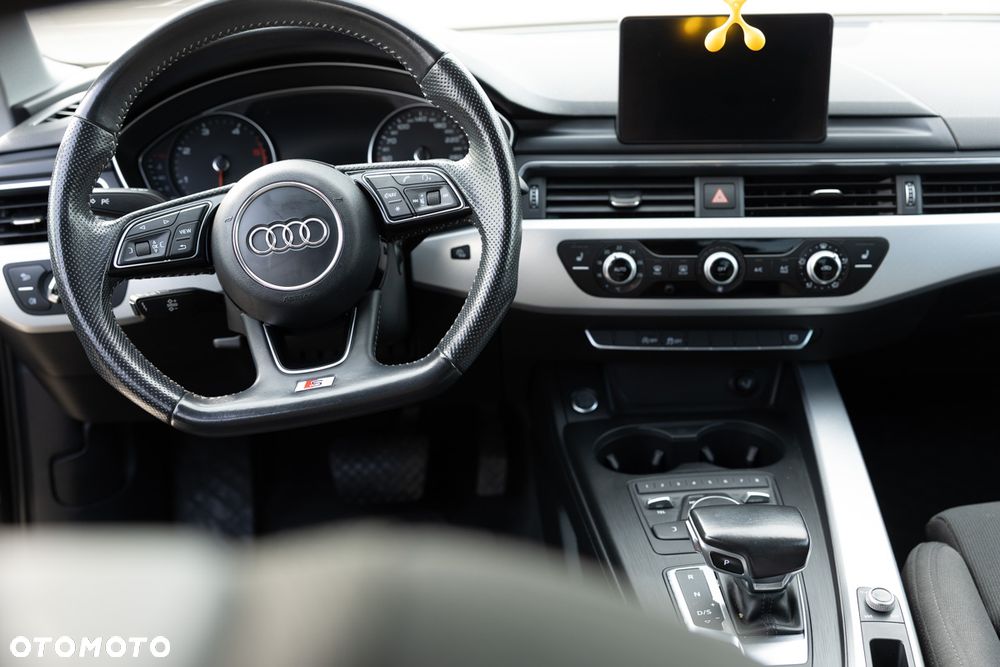 Audi A4 Limousine 2.0 TDI Sport S tronic - 11