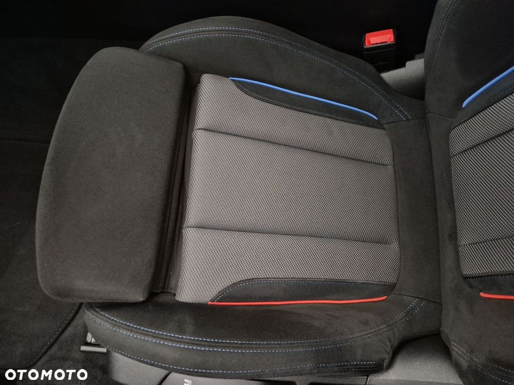 BMW Seria 3 330i xDrive M Sport sport - 14