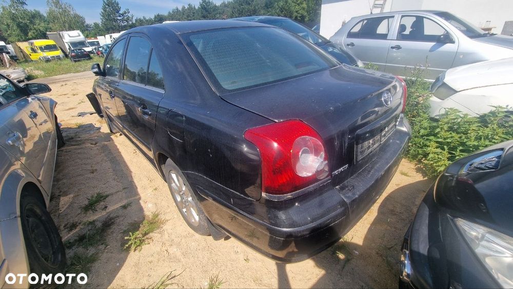 Toyota Avensis T25 Sedan – NA CZĘŚCI - 2