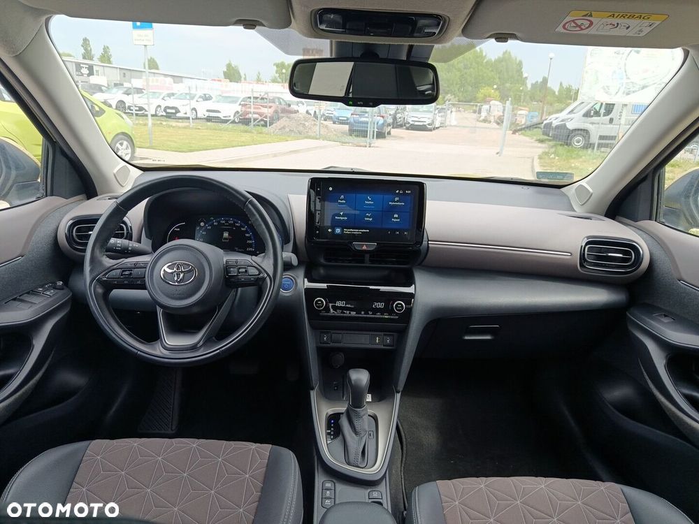 Toyota Yaris Cross - 11