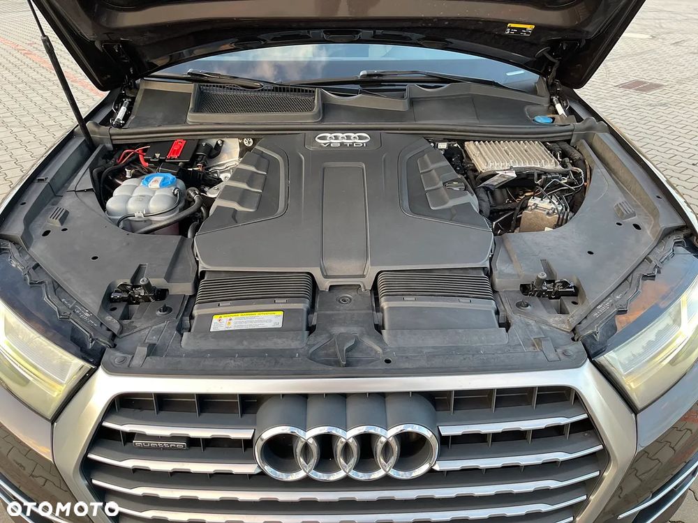 Audi Q7 - 12