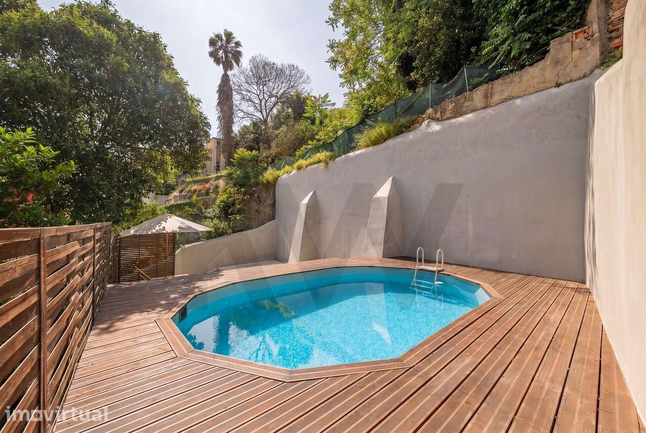 T2 com 221 m2 de espaço exterior e piscina junto à Avenida da Liberdad - Grande imagem: 2/36