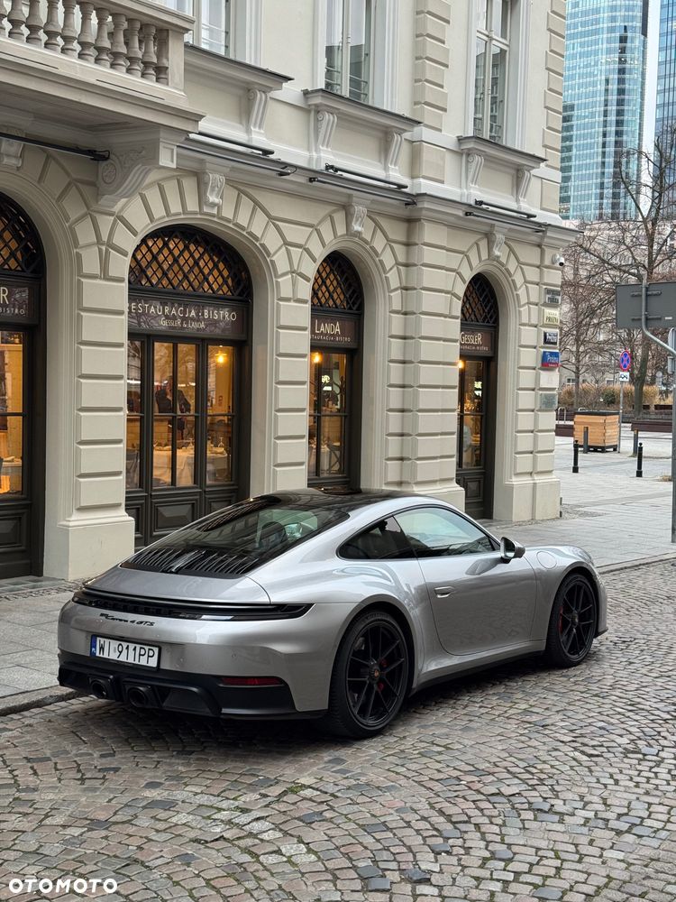 Porsche 911 Carrera T-Hybrid 4 GTS - 5
