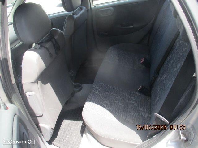 Opel Corsa 1.2 16V City - 10