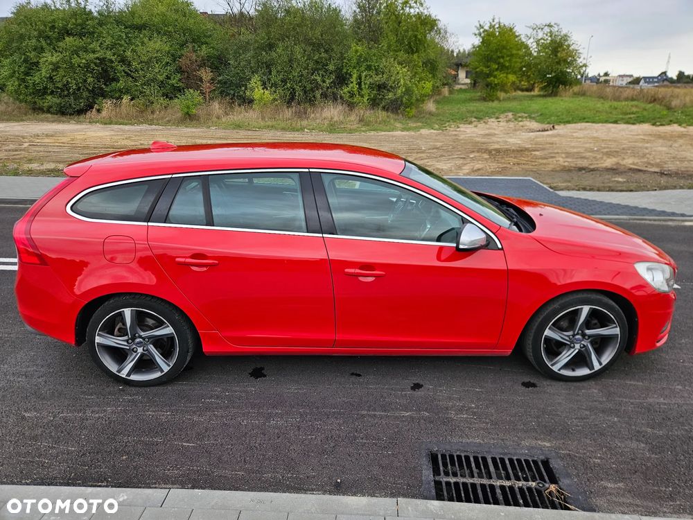 Volvo V60 D4 R-Design Kinetic - 5