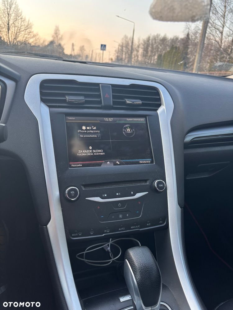 Ford Fusion - 19