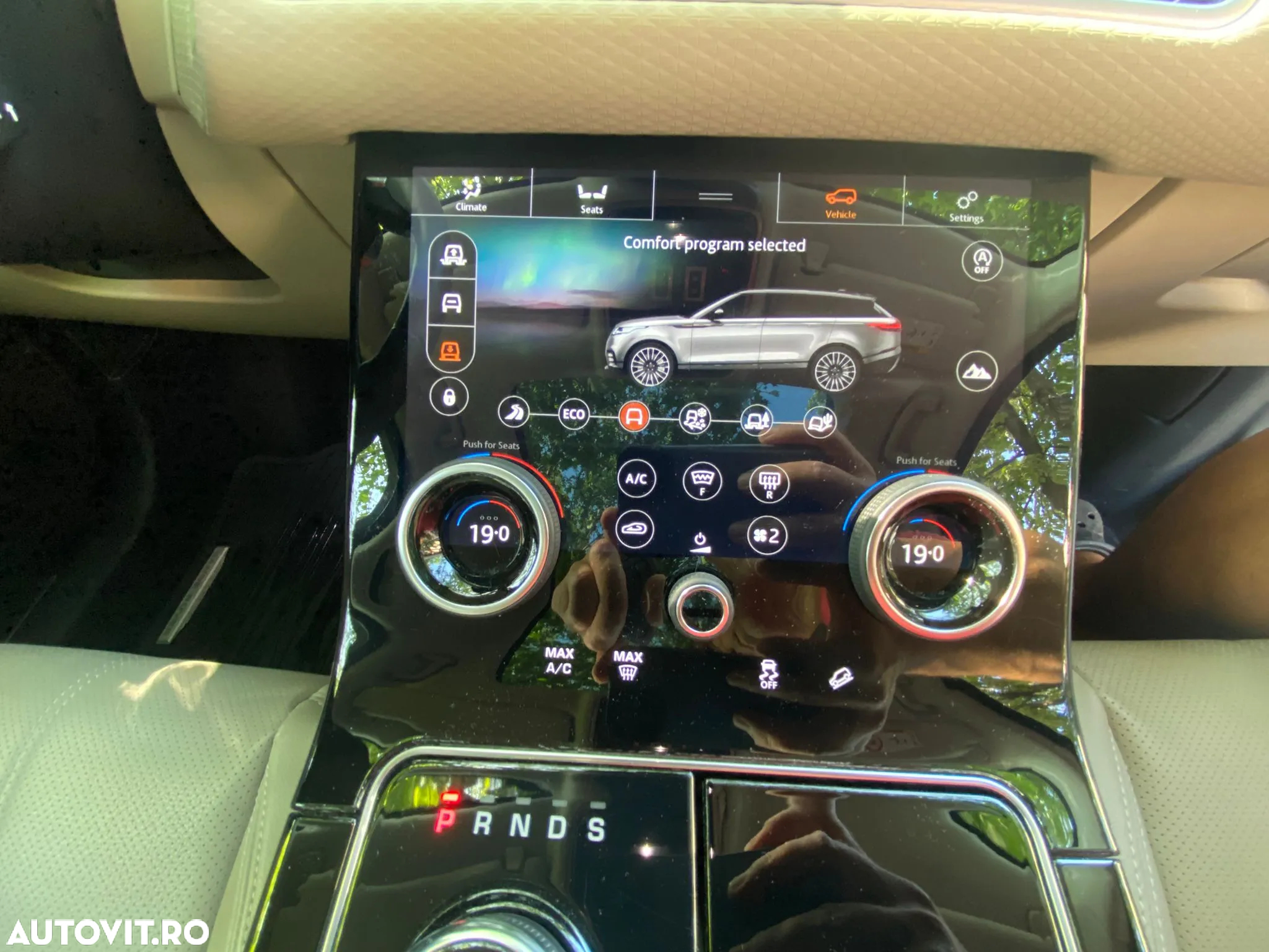 Land Rover Range Rover Velar 2.0 R-Dynamic - 12