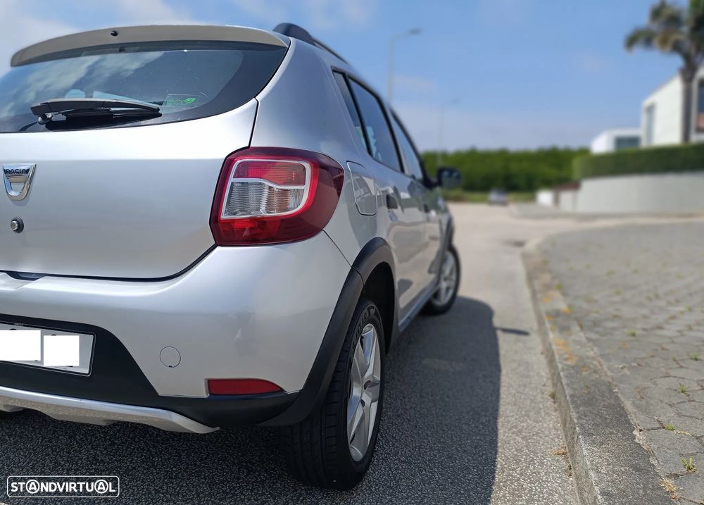 Dacia Sandero 0.9 TCe Stepway - 24