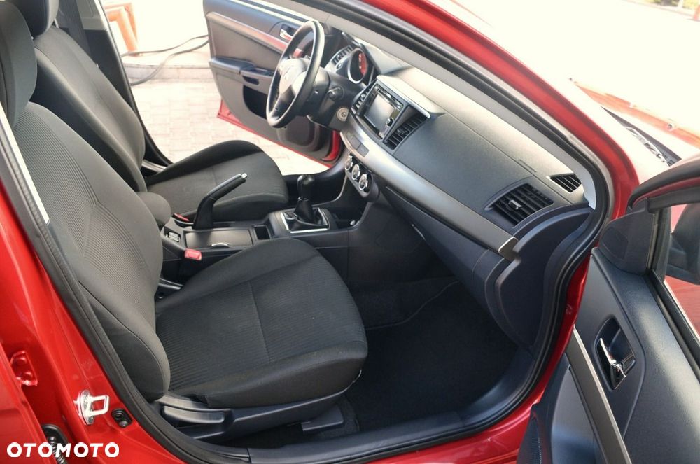 Mitsubishi Lancer - 20
