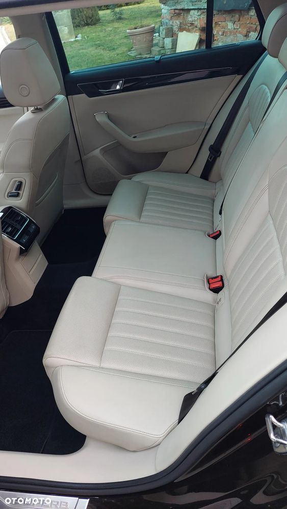 Skoda Superb 2.0 TSI 4x4 L&K DSG - 8