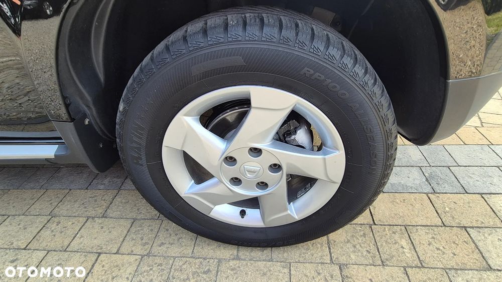 Dacia Duster 1.6 16V 4x4 Prestige - 30
