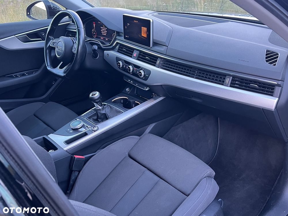 Audi A4 Avant 2.0 TDI - 13