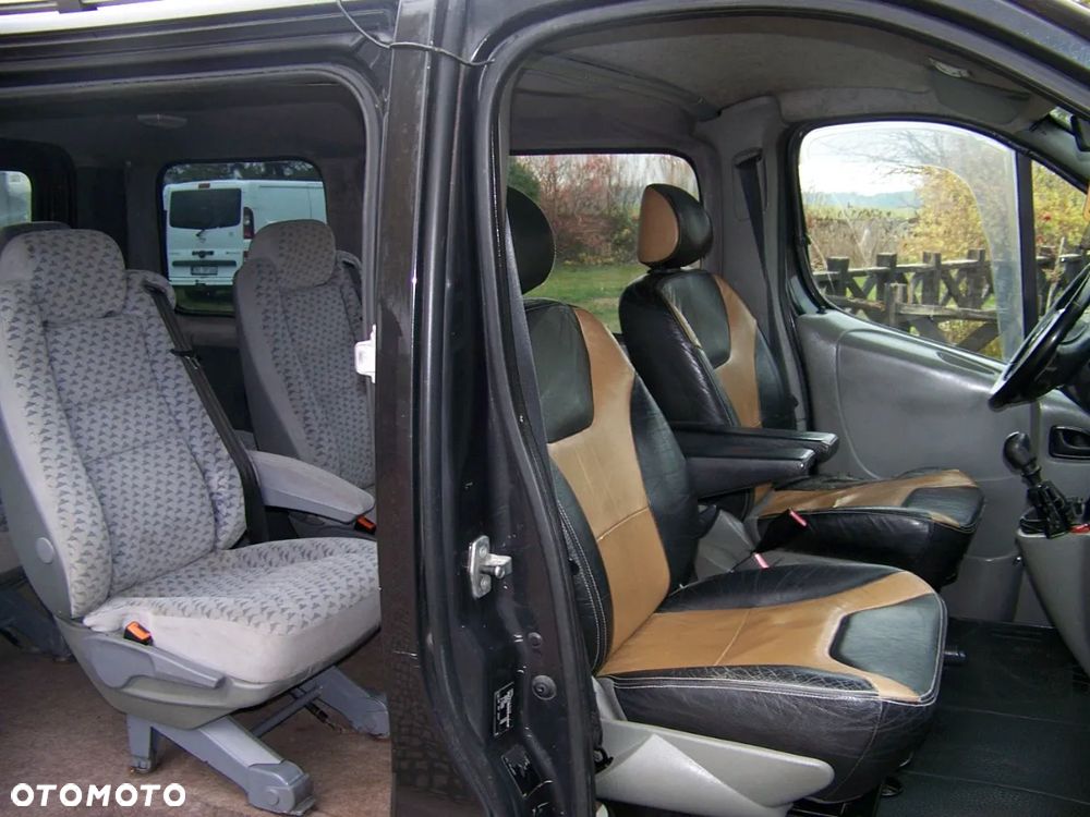 Opel VIVARO - 24