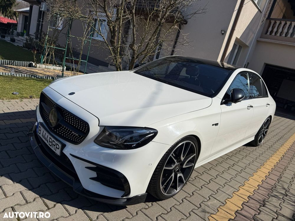 Mercedes-Benz E - 11