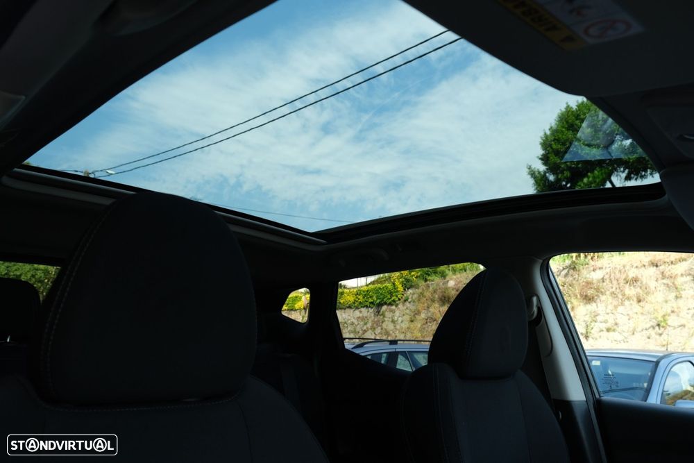 Nissan Qashqai 1.5 dCi N-Connecta 18 - 25