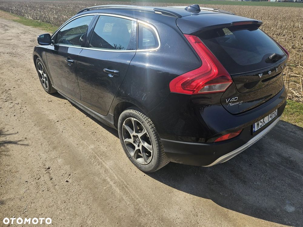 Volvo V40 D2 - 6