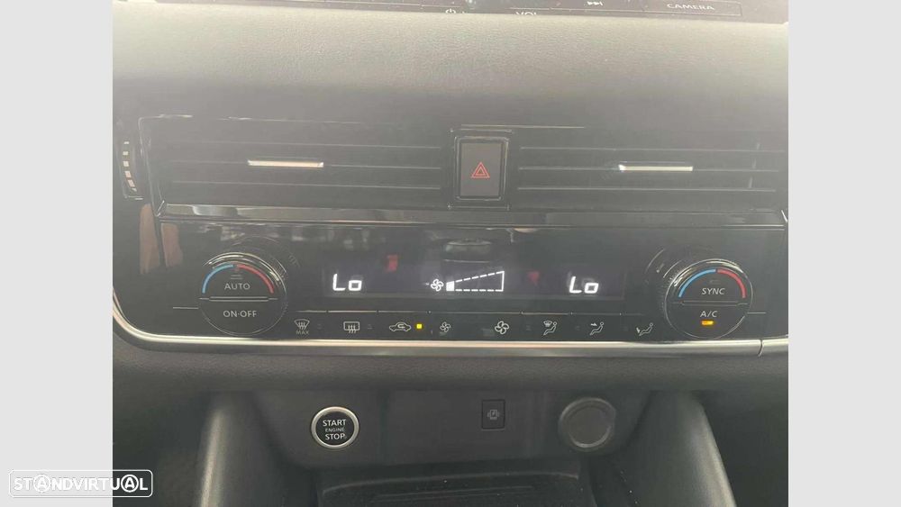 Nissan Qashqai - 25