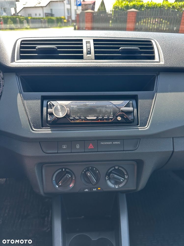 Skoda Fabia 1.0 Ambition Plus - 26