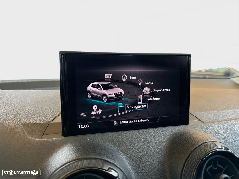 Audi Q2 1.0 TFSI Design - 12