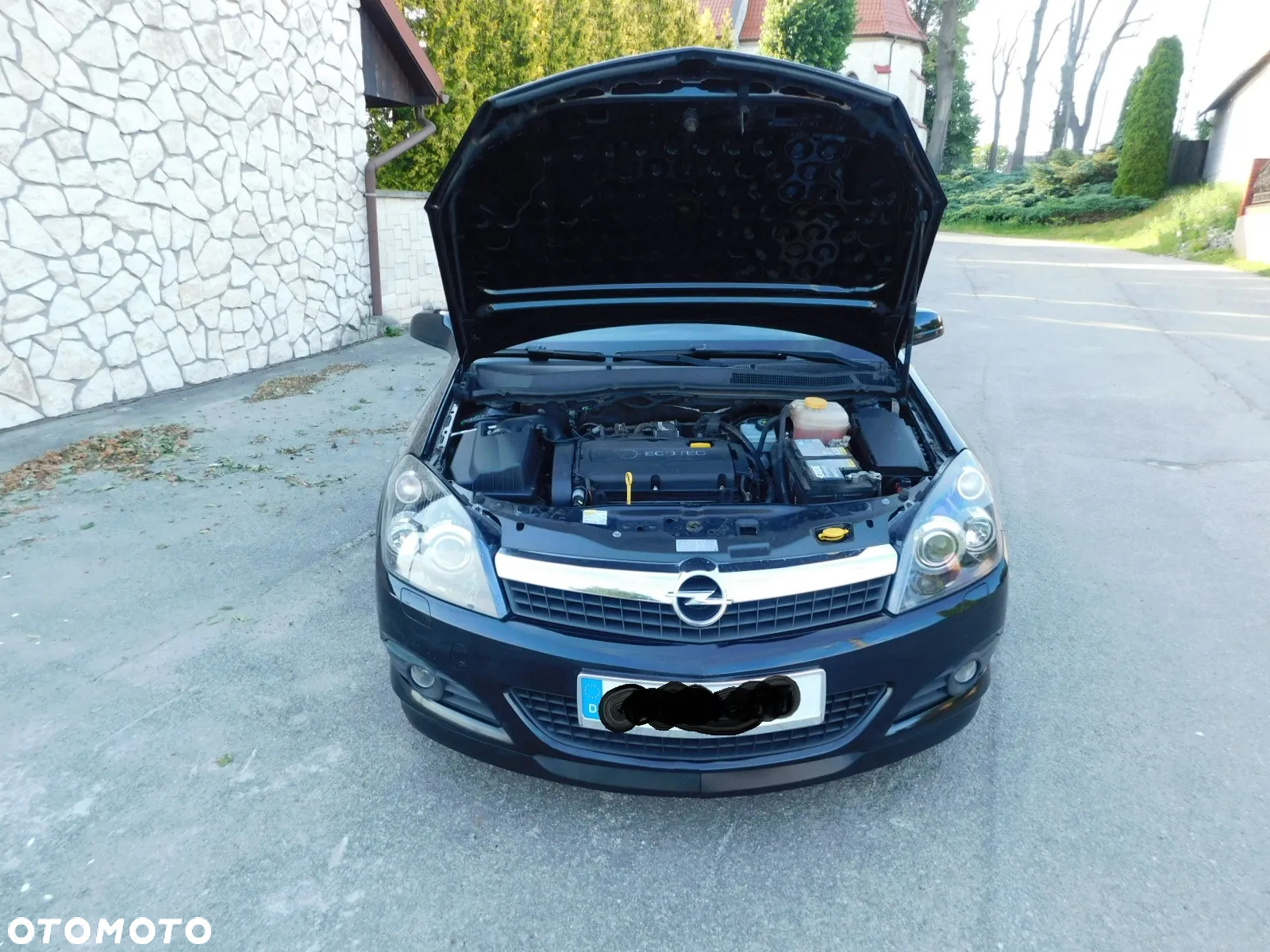 Opel Astra GTC 1.8 Cosmo - 22