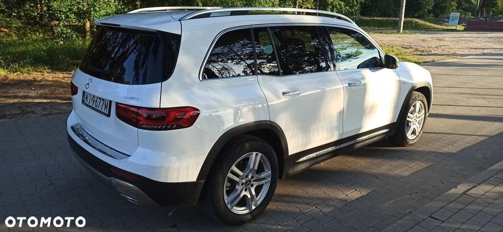 Mercedes-Benz GLB 250 4-Matic 8G-DCT - 7