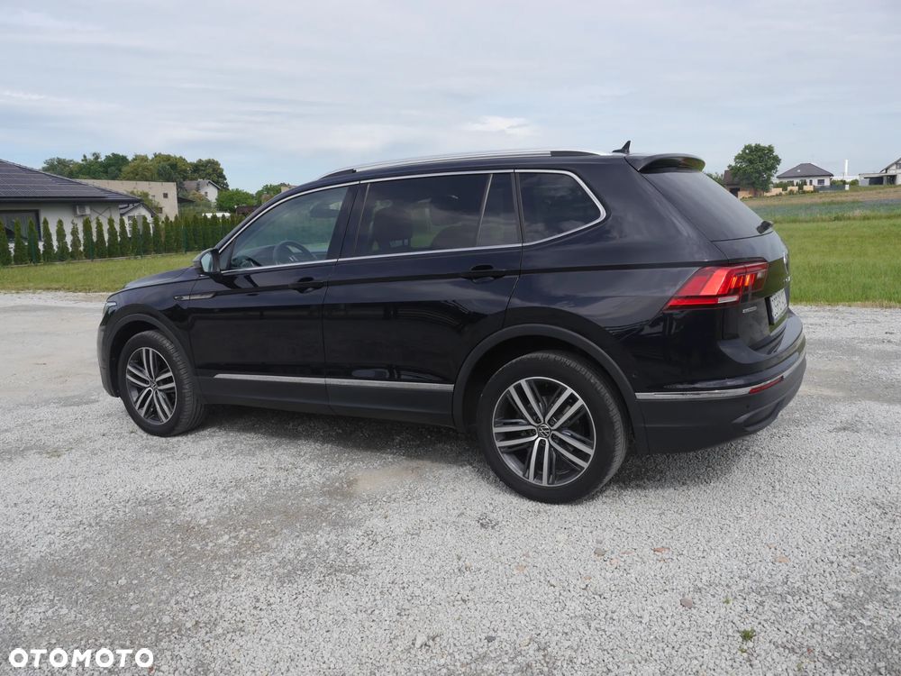 Volkswagen Tiguan Allspace 2.0 TDI SCR DSG Life - 14