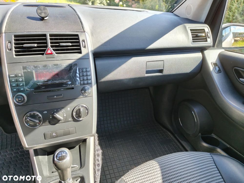 Mercedes-Benz Klasa A 200 CDI Avantgarde - 15