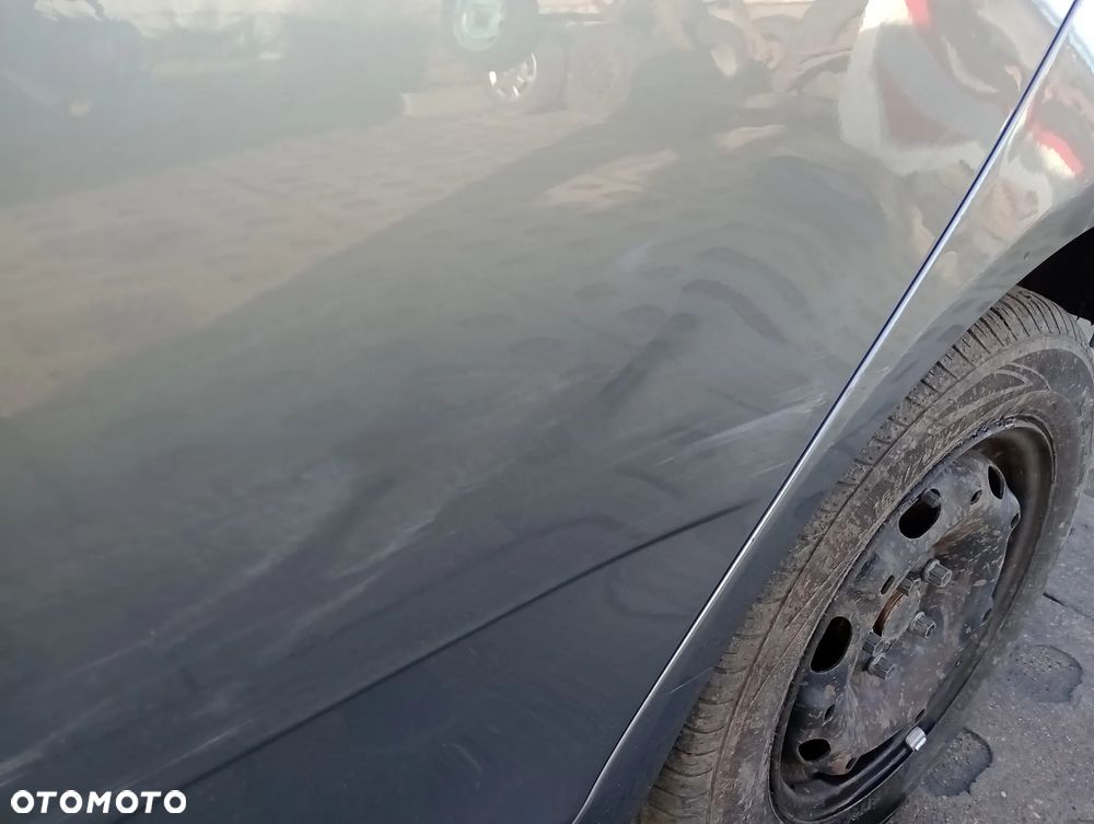 SKODA FABIA II FL drzwi lewe tylne lewy tył LF8L - 2