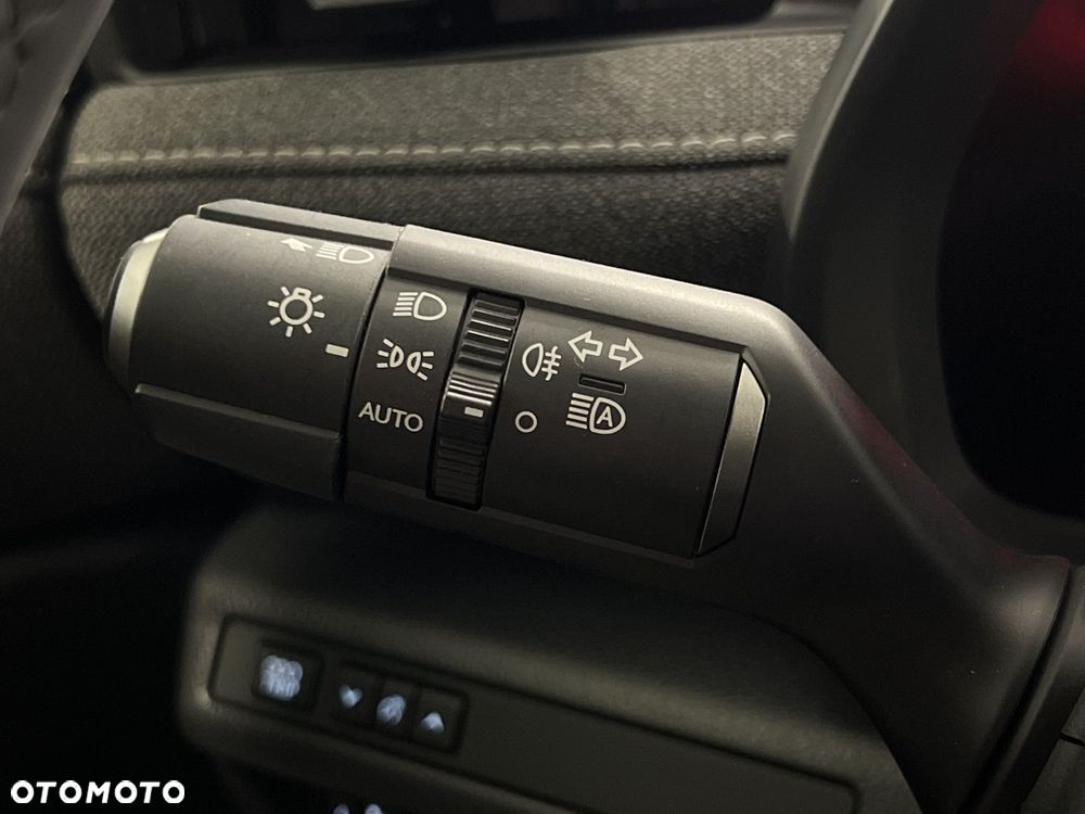 Lexus LBX 1.5 Hybrid - 27