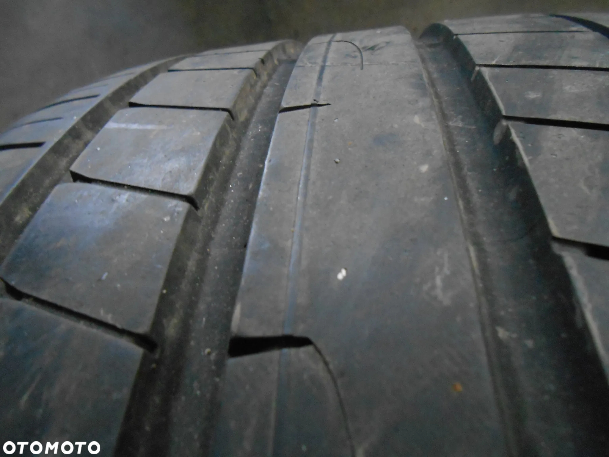 OPONA POJEDYNKA 285/40R20 DUNLOP SPORT MAXX RT2 MO DOT 0422 8MM - 2