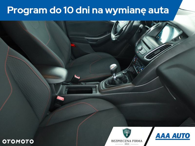Ford Focus - 9