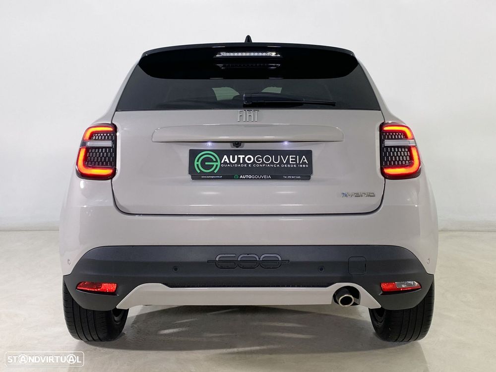 Fiat 600 HYBRID 125 Anos Edition - 6
