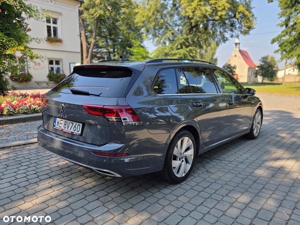 Volkswagen Golf Variant 2.0 TDI Life DSG - 14