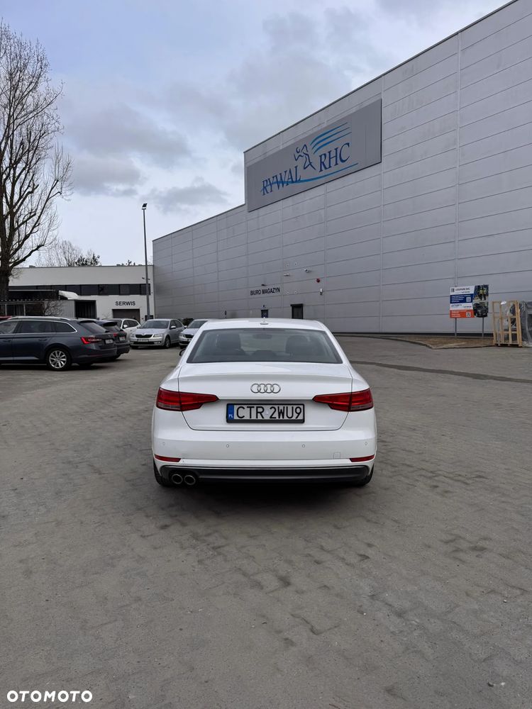 Audi A4 Limousine 2.0 TDI Design S tronic - 6