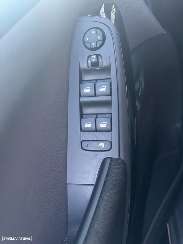 Citroën Grand C4 Spacetourer - 9