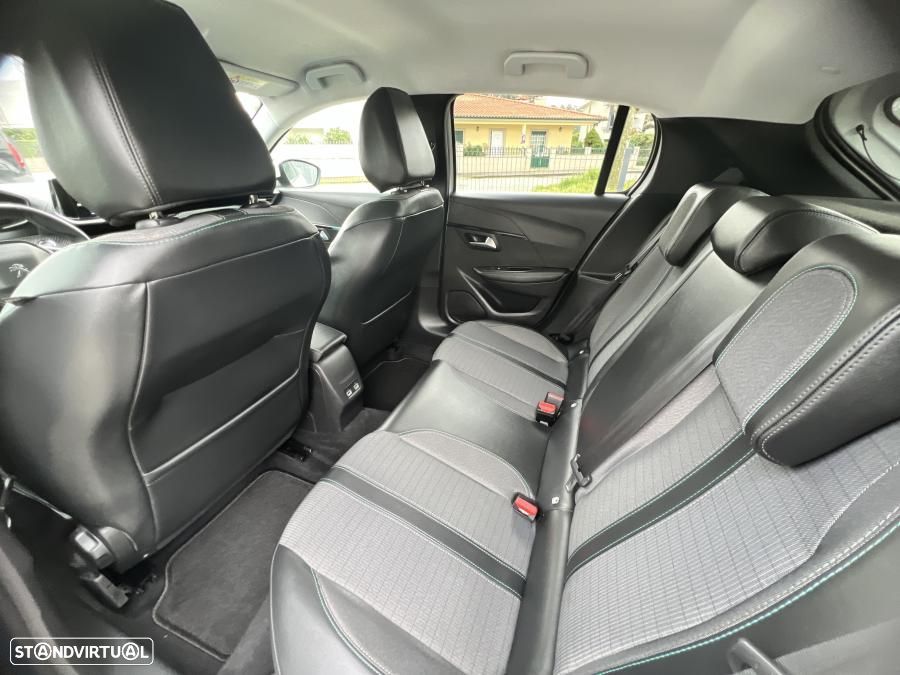 Peugeot e-208 50 kWh Allure Pack - 20