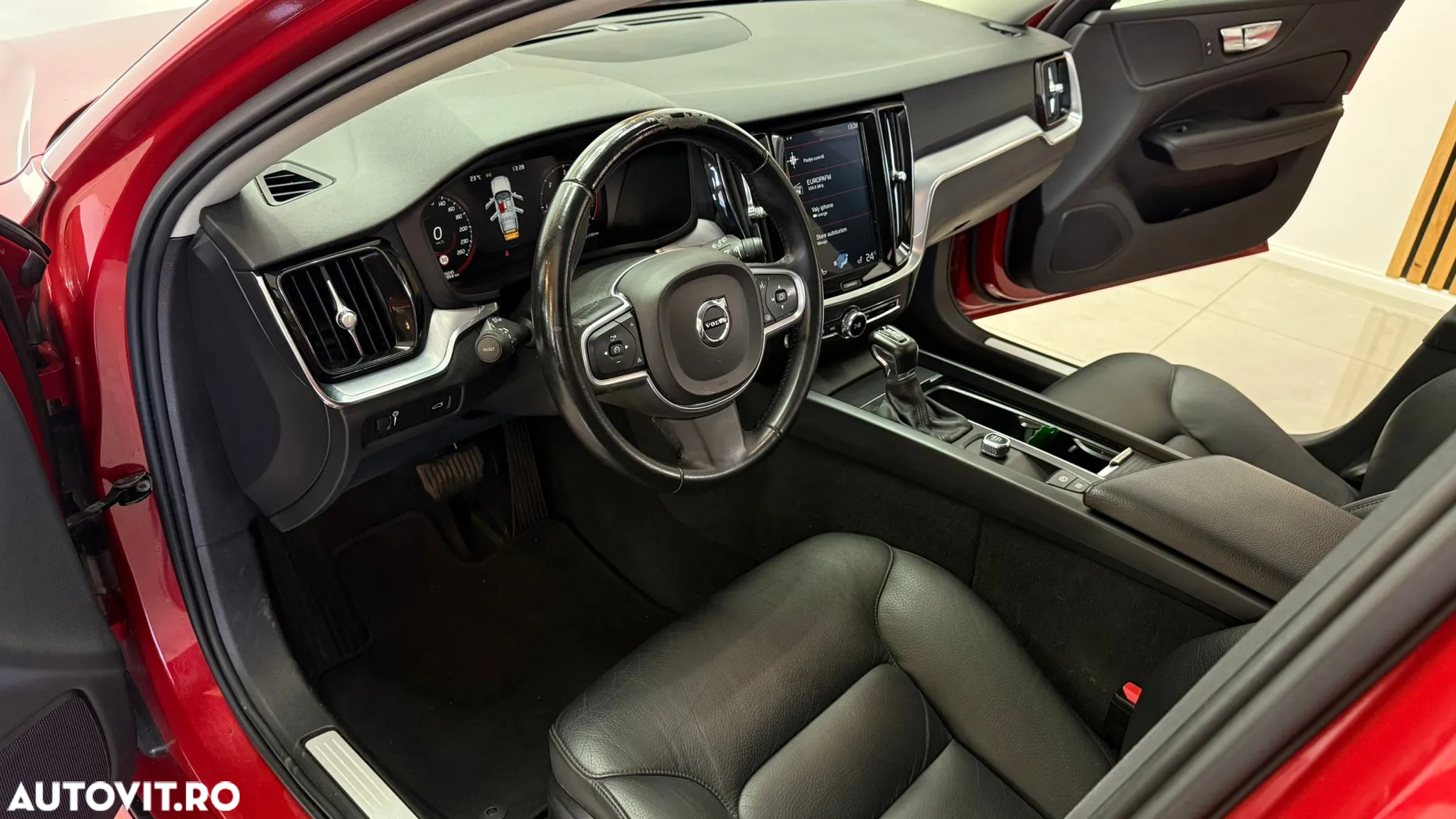 Volvo V60 D3 Momentum - 6