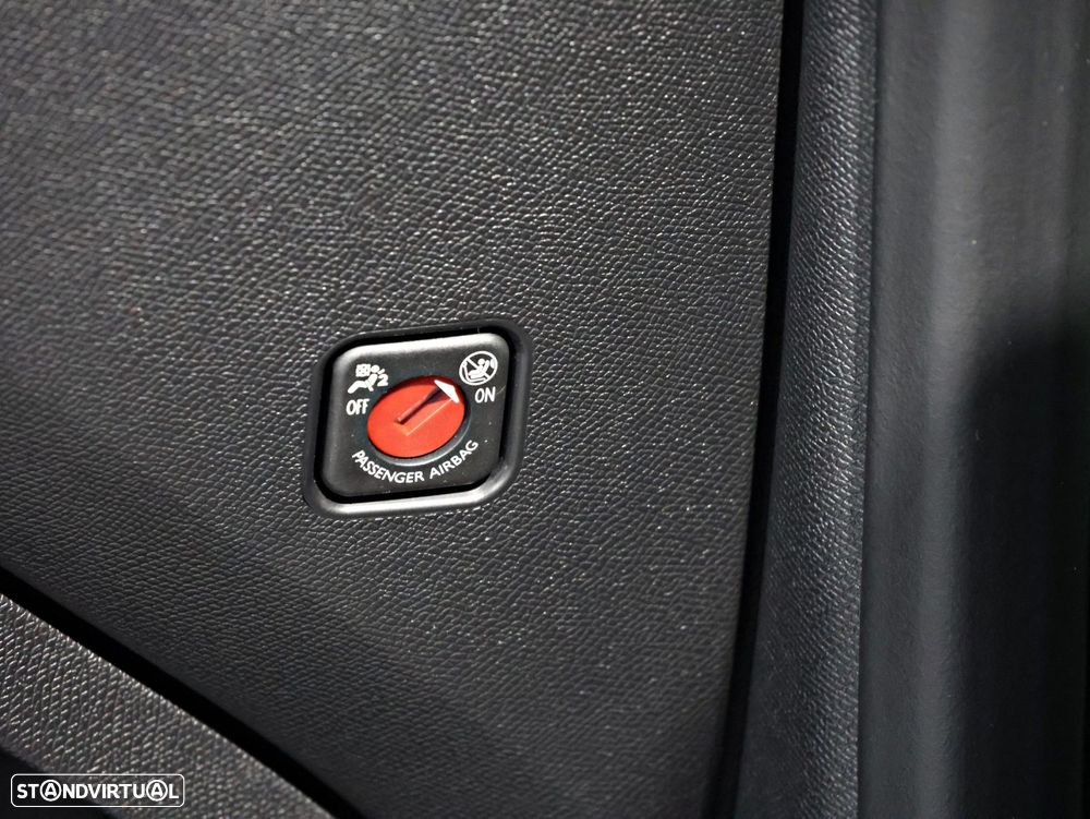 Peugeot 308 1.2 PureTech Active Pack - 19