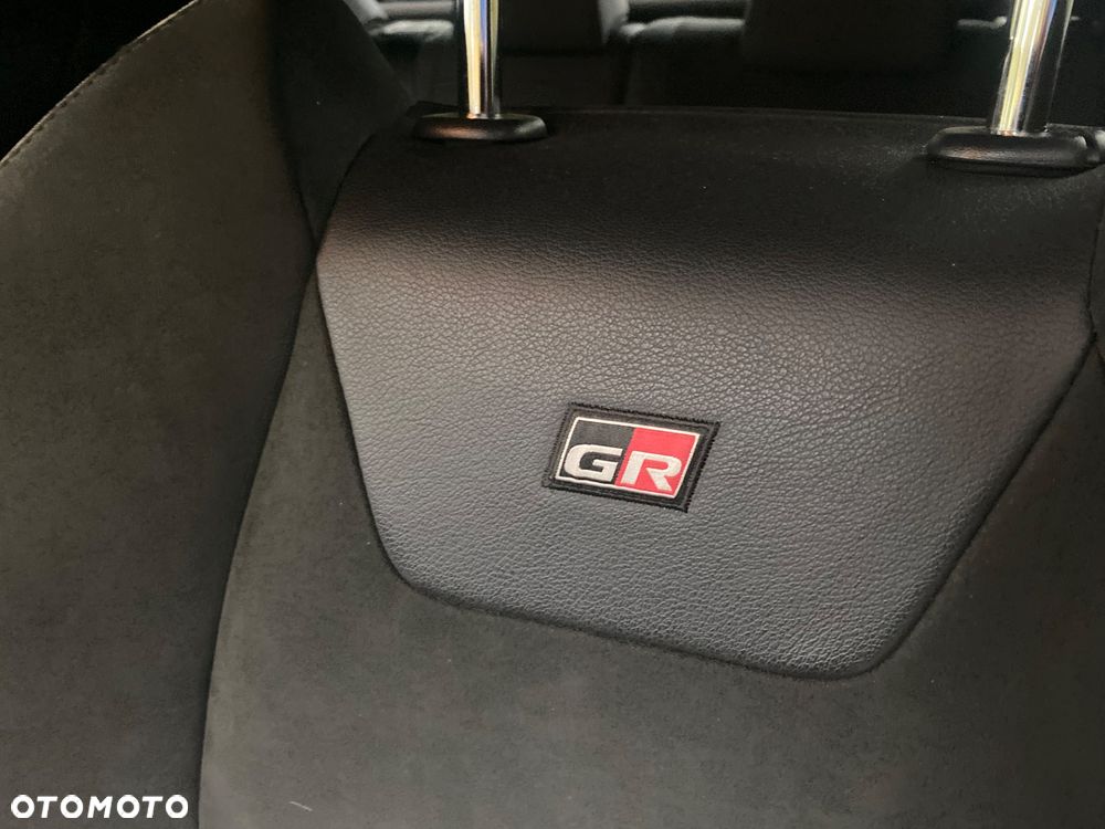 Toyota C-HR 2.0 Hybrid GR Sport - 17