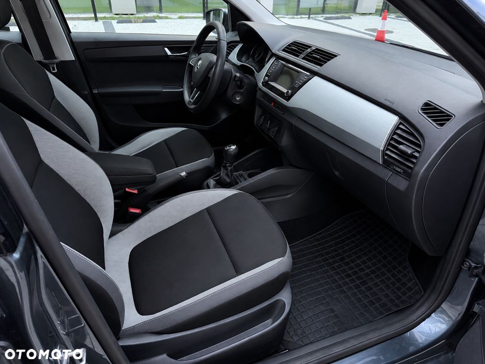 Skoda Fabia 1.0 Ambition - 10