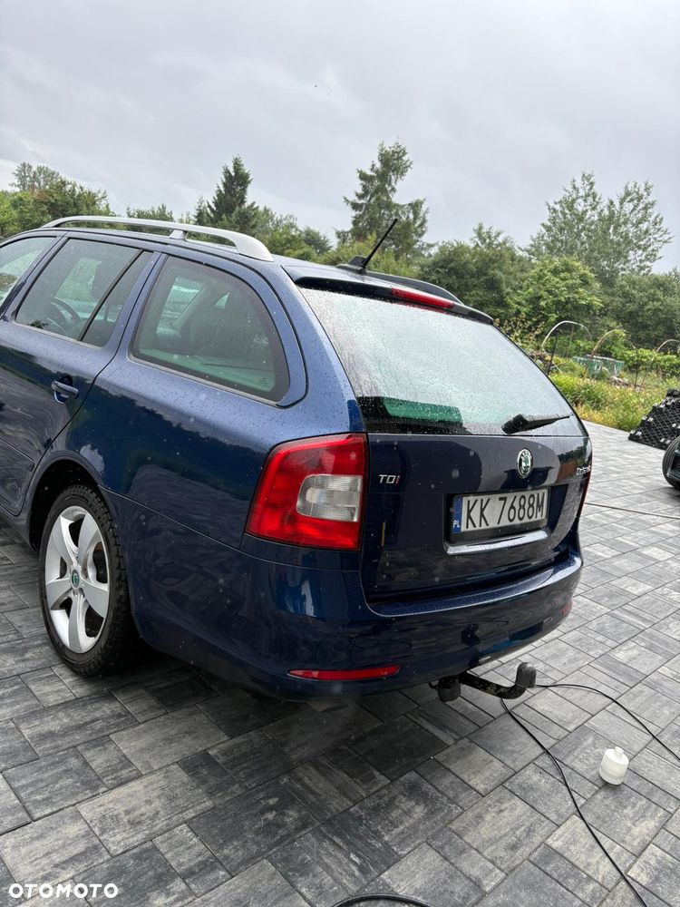 Skoda Octavia 2.0 TDI DPF Ambition DSG - 8