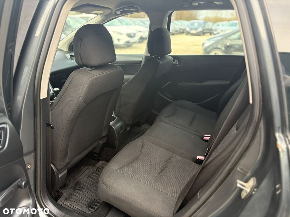 Peugeot 308 1.6 HDi Premium - 14