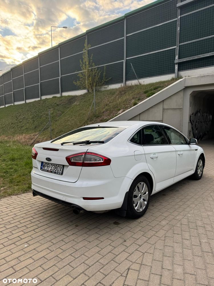 Ford Mondeo - 4
