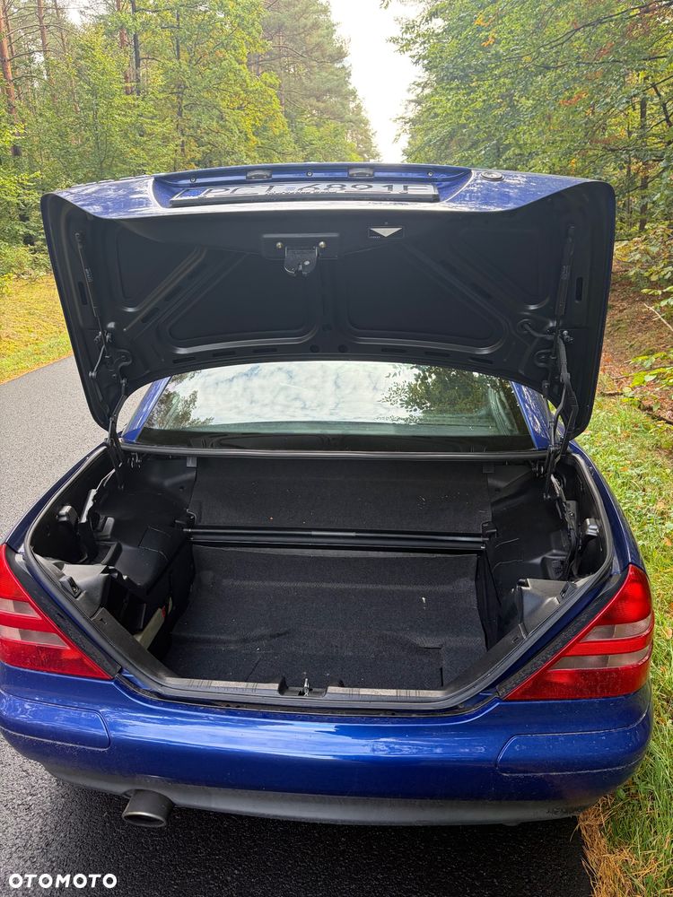 Mercedes-Benz SLK - 13