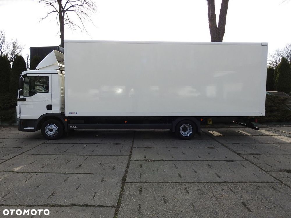 MAN TGL 8.18 KONTENER 16 PALET TEMPOMAT  BLIŹNIACZE KOŁA  180KM - 9