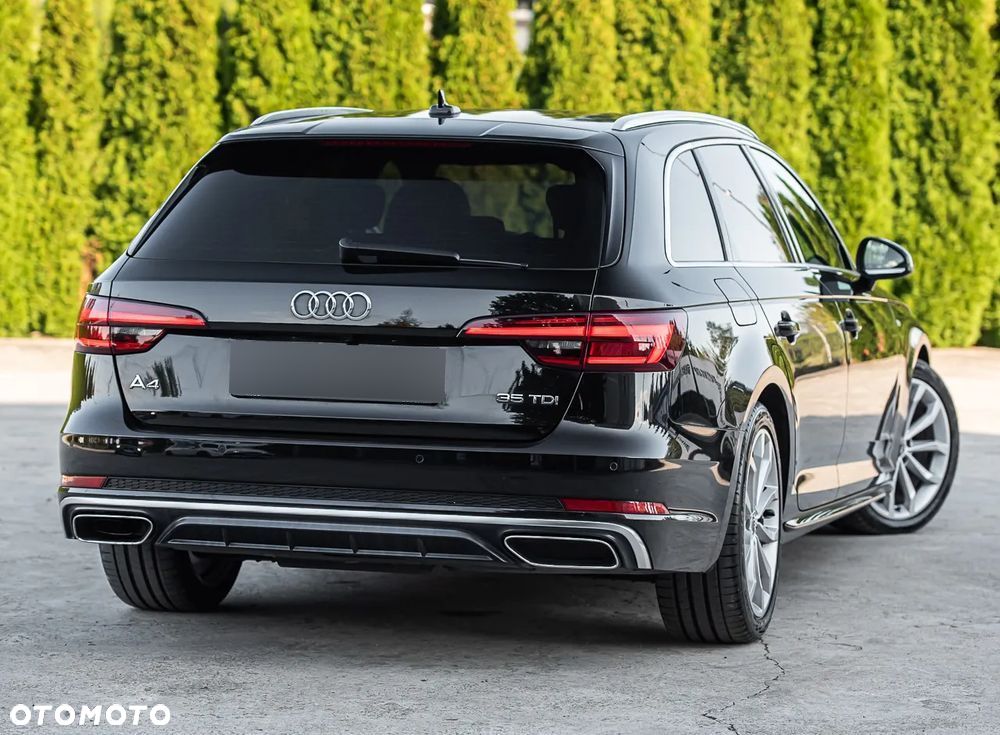 Audi A4 Avant 2.0 TDI Sport S tronic - 12