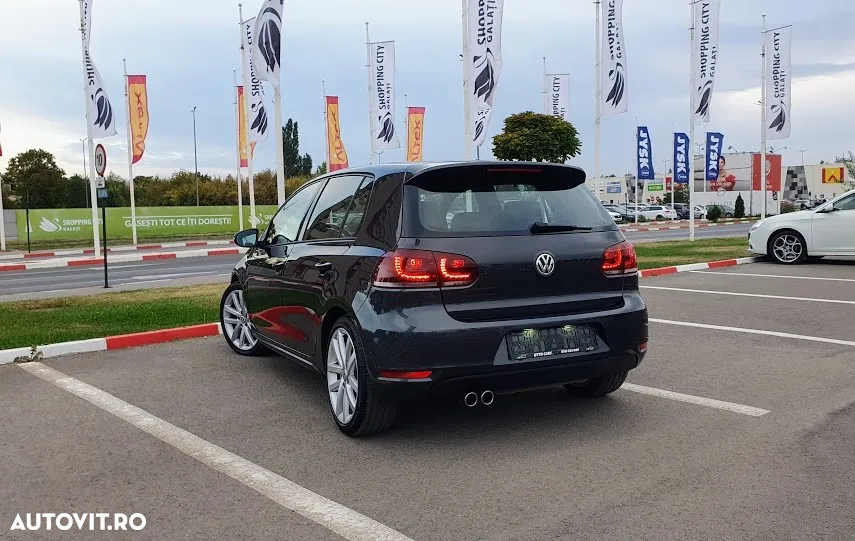Volkswagen Golf 2.0 TDI DPF DSG GTD - 19