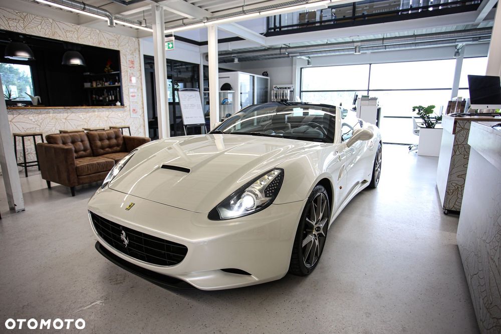 Ferrari California - 26