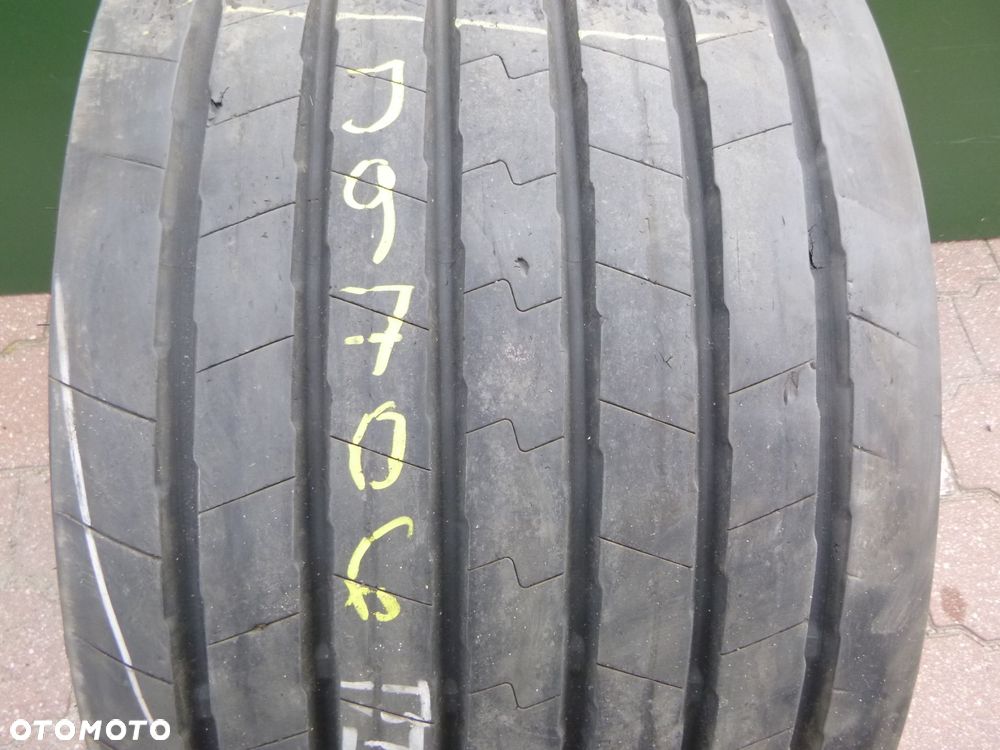 Opona ciężarowa 445/45/19.5 Goodyear KMAX T GEN-2. Opony ciężarowe - 2