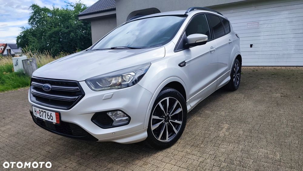 Ford Kuga 1.5 EcoBoost 2x4 ST-Line - 30